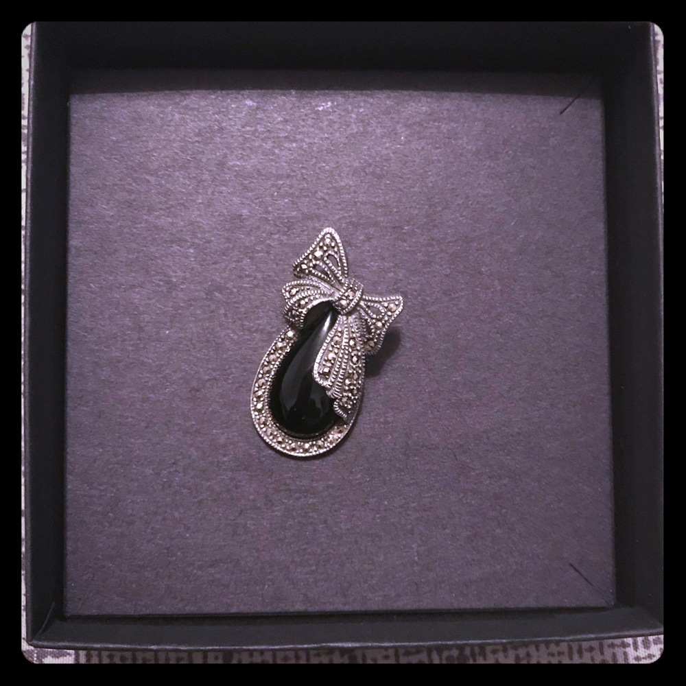 Sterling Silver Onyx and Marcasite Pendant